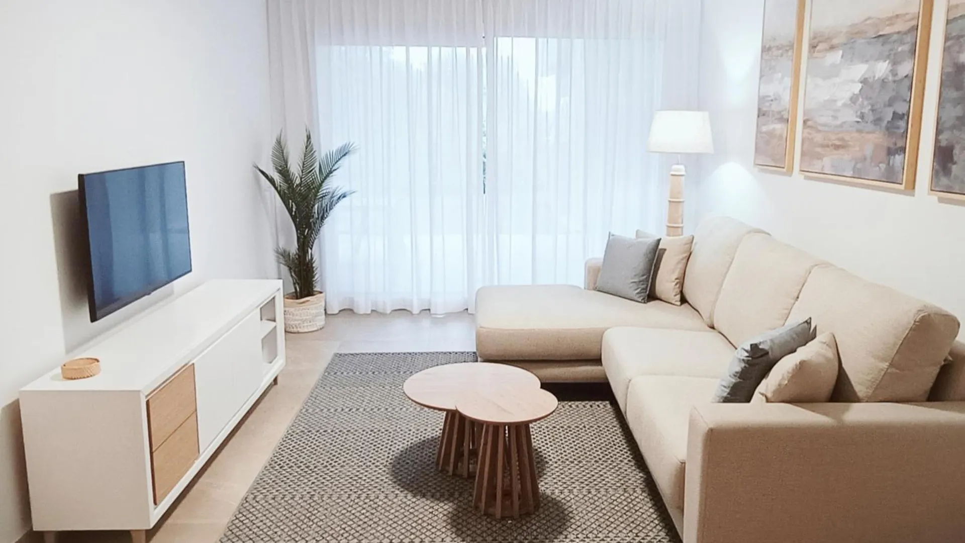 Sunny Golf Apartment Estepona